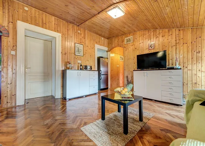 D&l In Center * Pula